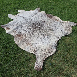 Tapis en cuir de vache véritable, tapis en peau de vache naturelle pour la décoration de la chambre à coucher et du salon, tapis en cuir de vache naturel - Product Image 3