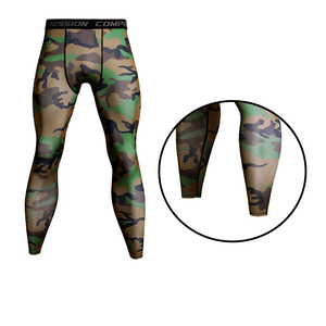 Leggings de compression camouflage pleine longueur pour hommes, taille élastique, en Spandex et Polyester, pour le sport - Product Image 1