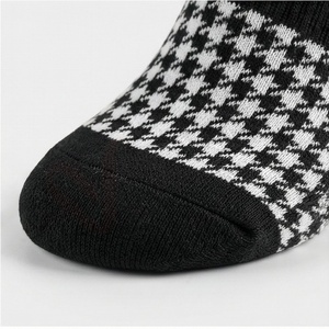 Chaussettes courtes pour hommes, motif pied-de-poule, tricotées, noir et blanc, usage quotidien, style classique - Product Image 6
