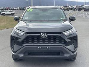 RAV 4 XLE SUV compact d'occasion 2022 - Product Image 5
