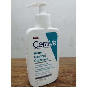 <span class=keywords><strong>CeraVe</strong></span> <span class=keywords><strong>Detergente</strong></span> Viso Idratante per <span class=keywords><strong>Pelle</strong></span> <span class=keywords><strong>Secca</strong></span>, Formula Non Schiumogena a Basso Prezzo per una <span class=keywords><strong>Pelle</strong></span> Liscia e Pulita - Product Image 3