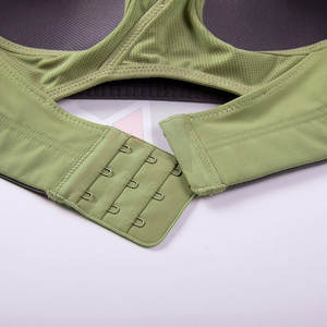 Sujetador Deportivo para Mujer Hecho en Pakistán, Ropa Deportiva, Sujetador Deportivo de Spandex y Poliéster - Product Image 6