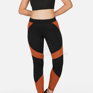 Leggings de yoga à taille élastique de qualité supérieure, design unique, fabriqués avec des matériaux légers de la meilleure qualité, en stock. - Product Image 6
