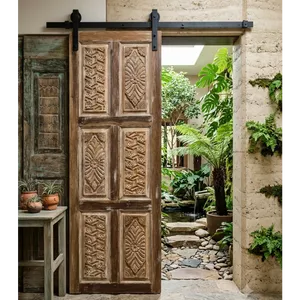 Porte d'entrée en bois faite à la main, directement de l'usine, avec une structure robuste, un design élégant et une durabilité longue durée, en promotion - Product Image 4