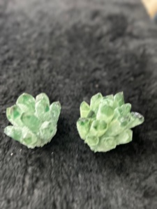 Ágata Rais, Piedra Natural Verde Fantasma en Forma de Racimo, Piedra Energética Preciosa de Alta Calidad, Coleccionable de Gujarat para Decoración del Hogar - Product Image 3