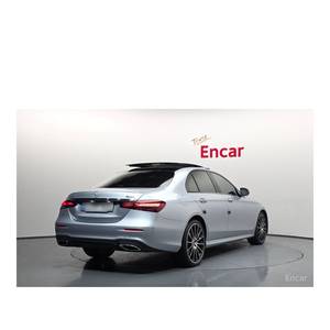 Mercedes-Benz Clase E E350 4MATIC AMG Line 2023, 11,609 km, Caja de Cambios Automática, Asientos de Cuero, Volante a la Izquierda, Cámara Trasera - Product Image 2