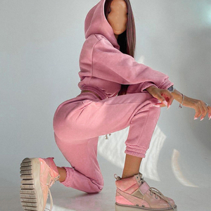 ชุดวอร์มกำมะหยี่ผู้หญิงปี 2026 พร้อมโลโก้สั่งทำพิเศษ เสื้อฮู้ดและกางเกงขายาวผ้าฟลีซอุ่นๆ ชุดออกกำลังกายแขนยาวสำหรับฤดูหนาว - Product Image 3