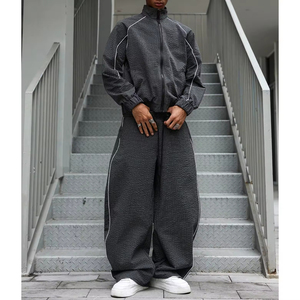 Nuevo Diseño Personalizado de Chándal para Hombre, Sudadera con Capucha Lisa al por Mayor, Chándal Oversize de Algodón 100% con Pantalón Acampanado para Hombre - Product Image 1