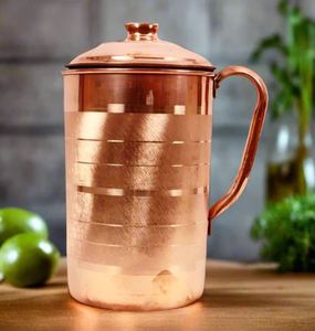 Service à eau en cuivre de luxe pour tables festives, ensemble en métal avec verres, durable et réutilisable pour la cuisine. - Product Image 3