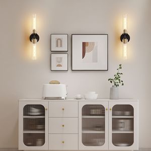 Set Moderno di Due Applique da Parete Nere e Oro, Illuminazione per Bagno con Vetro Trasparente, Elegante Decorazione Murale - Product Image 3