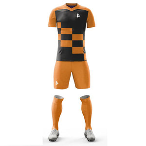 Vêtements de sport réversibles en gros pour clubs, ensembles d'uniformes de basketball en polyester/spandex, créez votre propre ensemble de football - Product Image 2