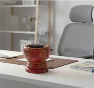 Brûleur d'encens rectangulaire en bois d'acacia et époxy religieux traditionnel fait à la main pour une utilisation en intérieur Ramadan et Eid Home Decor - Product Image 1