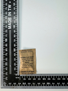 Empaque de papel kraft reutilizable, desecante de arcilla pura, desecante de montmorillonita, precio mayorista de Vietnam, tasa de absorción del 18% - Product Image 5
