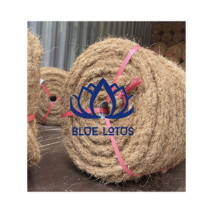 Corde en fibre de coco pure de qualité supérieure, marque BLUE LOTUS FARM, origine Ben Tre Vietnam, pour usage professionnel, outil de décoration artistique - Product Image 1