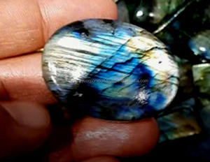 Perles de pierre de malachite lisses de grande taille 25x40mm de qualité supérieure, pierres précieuses, bijoux en macramé, cadeaux pour femmes, articles décoratifs IGI - Product Image 4