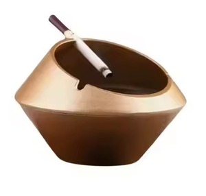 Cendrier en métal contemporain, durable, résistant au vent, pour l'extérieur et l'intérieur, accessoire de table élégant pour fumeurs - Product Image 3