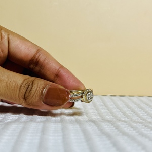 Anillo de Diamantes de Oro Amarillo de 18K con Piedra Natural de Corte Brillante Redondo de Lujo para Mujer, con Estilo Clásico, Regalo de Boda o Compromiso - Product Image 2