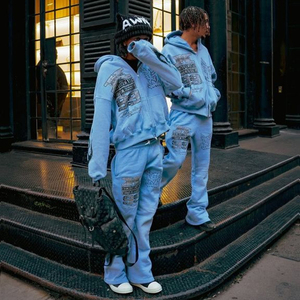 Conjunto de Sudadera con Capucha y Pantalones de Chándal para Hombre, de Algodón Grueso con Forro Polar, Estampado de Rayas, Efecto Desgastado por el Sol y Lavado Ácido, Colección Invierno 2026, Estilo Urbano Personalizado - Product Image 2