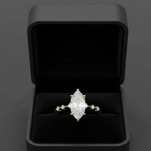 Anillo de Compromiso de Plata 925 con Moissanita Marquise de 2 Quilates, Diseño en V, Chapado en Rodio, Sin Níquel ni Plomo, Talla Personalizable - Product Image 3