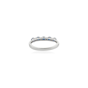 Elegante Anillo de Plata de Ley 925 con Zafiro Azul Auténtico de Corte Brillante Redondo y Diamantes Engastados en Punta, Estilo Media Eternidad - Product Image 6