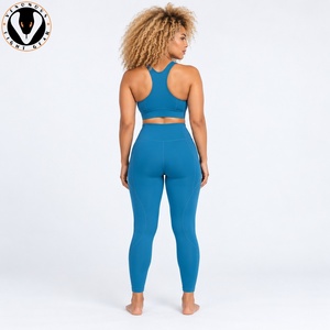 Ensemble de yoga pour femmes de haute qualité, tissu respirant, design flexible, pour le yoga, le pilates, la gym et les entraînements quotidiens - Product Image 5