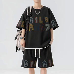 Conjunto de Camiseta y Pantalones Cortos de Algodón 100% Personalizados al por Mayor, Estilo Urbano, de Secado Rápido, Transpirable, con Hombros Caídos y Estampado Puff Oversize - Product Image 2