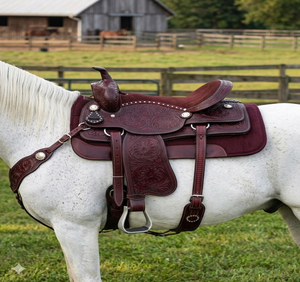 Selle de cheval western en cuir avec décorations florales et ferrures en cuir, arceau en fibre de verre (tailles 15-17 pouces) - Product Image 1