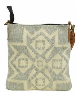 Sac à bandoulière en cuir de luxe pour femmes, sac à main élégant de créateur, sac fourre-tout pour usage quotidien, prix de gros par exportateur - Product Image 3