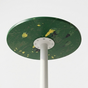 Mesa de Comedor de Plástico Reciclado 4GoodThings, Diseño Moderno, Impermeable, Duradera, Ecológica, Apilable, con Marco Metálico, Fácil de Montar - Product Image 4