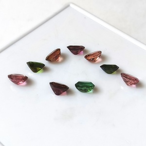 Lot de 9 pierres précieuses en tourmaline multicolore du Mozambique, 100 % naturelles, 18,15 carats, calibrées 7x9 mm, pierres brutes - Product Image 4