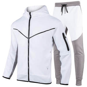 Ensemble de jogging 2 pièces avec logo personnalisé, tissu en velours respirant et écologique, doublure en polaire, personnalisation latérale, ensemble de vêtements de sport en coton pour homme - Product Image 6