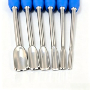 Outils chirurgicaux orthopédiques en acier chirurgical Ametrine, marteau à os semi-ronde, osteotome, marteau Emei pour interventions chirurgicales minimalement invasives - Product Image 3