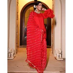 Ensemble de costume pour femme Krisha, taille XS, tissu en mousseline de soie, manches bouffantes rouges - Product Image 5