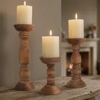 Lot de trois bougeoirs cylindriques élégants en bois massif faits à la main pour la décoration intérieure, mariages et banquets