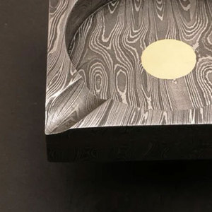 Round Damascus Steel Ashtray Handmade Metal Cigarette Ashtray with Unique Texture <b>Tabletop</b> Smoking Decoration - Product Image 6