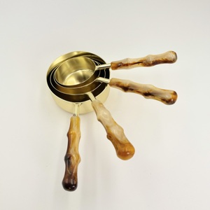 Tasses à mesurer en acier inoxydable avec poignée en résine multicolore, écologiques, résistantes à la chaleur, lavables au lave-vaisselle, robustes - Product Image 2