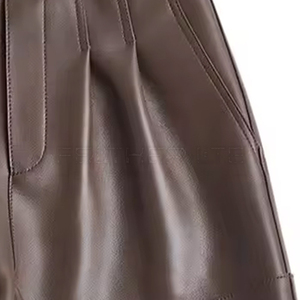 Shorts en cuir décontractés pour femmes, usage extérieur, prix de gros, logo personnalisé, coupe oversize, légers - Product Image 5