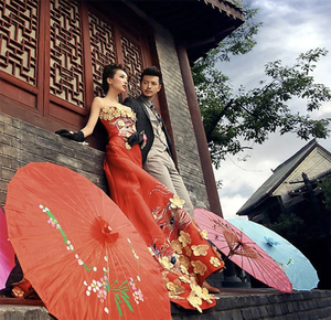 Parasol en tissu de soie chinois fait à la main en gros, franges, décoration de mariage, parapluie de mariage à vendre - Product Image 3
