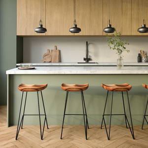 Tabouret de comptoir rustique en noyer massif, design moderne et minimaliste, siège en bois artisanal, base en métal, meuble stable - Product Image 3
