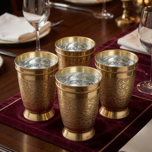 Verres à vin à long pied en laiton poli, gobelets métalliques haut de gamme, style vintage, vente en gros, articles de bar, verrerie à cocktail - Product Image 6