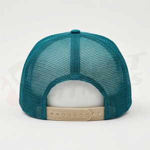 หมวกแก๊ปสีฟ้าอมเขียว ตาข่ายด้านหลัง ปักอักษรย่อด้านหน้า สินค้าคุณภาพดี เหมาะกับฤดูร้อน สวมใส่สบาย สไตล์ผู้หญิง - Product Image 2