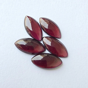 Garnet naturel AAA+ de forme marquise, cabochon à dos plat, pierre précieuse calibrée et polie, toutes tailles disponibles, vente en gros - Product Image 2