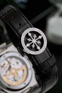 นาฬิกากันน้ำแบบกลไกสำหรับผู้ชายอเล็กซานเดอร์ เฟอร์รอส 6312R-08 สายหนังแซฟไฟร์ ตัวเรือนสแตนเลสสตีล - Product Image 6