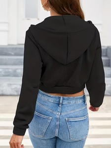 Vente en gros de sweats à capuche pour femmes, personnalisés, élégants, de haute qualité, en matière de qualité supérieure, couleur noire unie, manches longues - Product Image 3