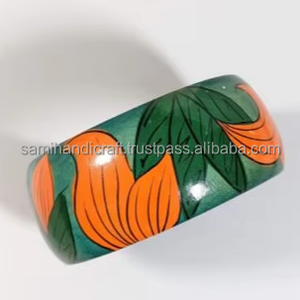 Brazalete de Resina de Color Personalizable para Mujer, Estilo Clásico con Perlas y Diamantes, Certificado por IGI para Aniversarios - Product Image 6