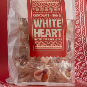Chocolate Blanco Premium con Yogur de Fresa y Almendras para Set de Regalo Promocional Empresarial en Caja de Empaque Personalizada - Product Image 5