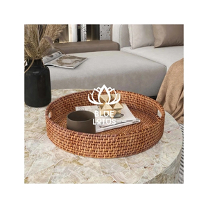 Bandeja de Ratán de Calidad Premium, Material Ecológico para Servir Alimentos y Exhibir Regalos, con Acabado Limpio, Tejido Resistente y Práctico para Transportar - Product Image 1