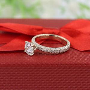 Anillo de eternidad completo de lujo con diamante redondo de 1.01 quilates cultivado en laboratorio con oro amarillo de 14 quilates, regalo fino para propuesta de matrimonio o fiesta de compromiso - Product Image 3