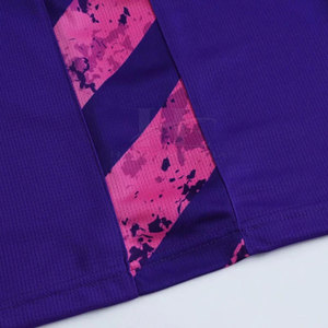 Uniforme de basket-ball pour hommes de qualité supérieure avec short en jersey, vêtements de sport légers et durables, parfaits pour les athlètes jeunes et les joueurs adultes - Product Image 4