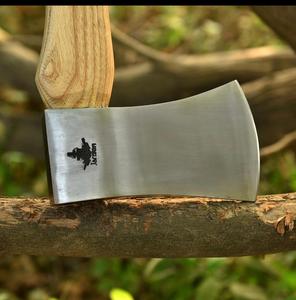 Hacha de tala de 28 pulgadas, hecha a mano, forjada, mango de madera de fresno, cubierta de cuero personalizable para trabajos al aire libre - Product Image 3